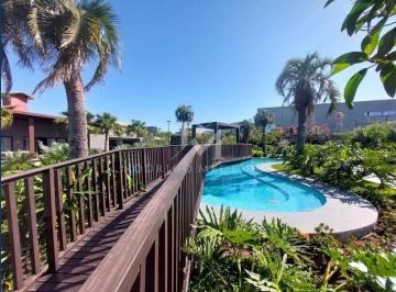 5441d31f-2c2c-4a62-8472-fc2cbc50c554-17822358809825.png · Cobertura de Luxo Frente ao Mar no Campeche | 295 m² Privativos | 3 Suítes