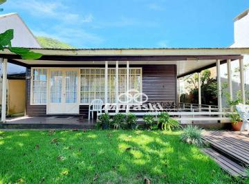 d440839b366a28c5696acda50d455bfce2d634fc · Casa com 4 dormitórios à venda, 140 m² por R$ 1.390.000,00 - Centro - Guaratuba/PR