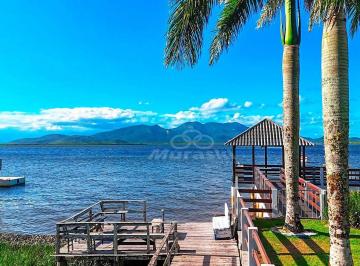 6e0ad0096b6d386cc8c171bd3e356f30f0f6cf80 · Casa com 4 quartos à venda, 300 m² por R$ 4.300.000 - Piçarras - Guaratuba/PR