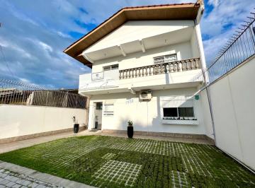 1b3c7f37f47898ab15589d96ff3d1c474b520d8e · Casa com 4 dormitórios à venda, 294 m² por R$ 1.200.000,00 - Centro - Guaratuba/PR