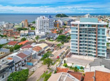 89dc7e62f76f97653c9c6025e8f7f37fb8f8f913 · Cobertura com 3 dormitórios à venda, 161 m² por R$ 2.790.000,00 - Centro - Guaratuba/PR