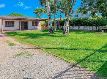 e655764487805083dc64724f1384188192b33713 · Casa com 6 dormitórios à venda, 200 m² por R$ 1.000.000,00 - Centro - Guaratuba/PR