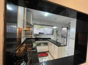 Casa · 72m² · 2 Quartos · 2 Vagas · Casa de Vila : Linear / Residencial / Freguesia (Jacarepaguá)