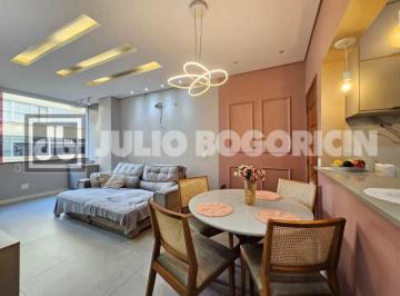 Apartamento · 86m² · 3 Quartos · 1 Vaga · Flamengo! Rua Barão do Flamengo, quadra da Praia, apartameto reformado, três qua