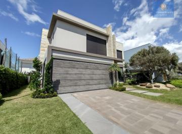 Casa · 397m² · 5 Quartos · 2 Vagas · Casa no Condomínio Playa Vista em Xangri Lá