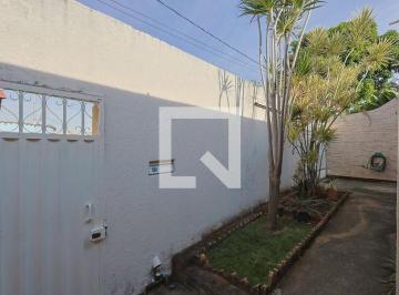 Casa · 309m² · 3 Quartos · 5 Vagas · Casa à Venda - Nacional, 3 Quartos, 309 m² - Contagem