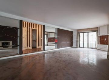 Apartamento · 275m² · 3 Quartos · 3 Vagas · Apartamento para alugar em Vila Nova Conceição de 275.00m² com 3 Quartos, 1 Suite e 3 Garagens