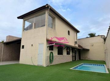 56be9a99f9df0c8d993e177a5626ef3ba4389a3f · Casa lado praia em lote inteiro com piscina e 5 quartos, ótima opção para investimento em Mongaguá.