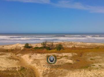 25322542_4.jpg · Terreno à venda beira Mar na Praia Real Torres RS