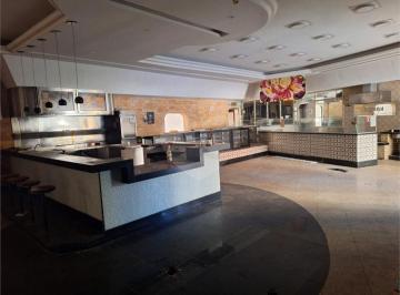 Comercial · 340m² · 3 Vagas · Salão Comercial à venda em Bosque da saúde - SP