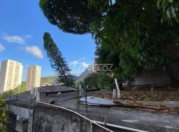 Apartamento · 139m² · 3 Quartos · Casa de rua :  / Residencial / Laranjeiras