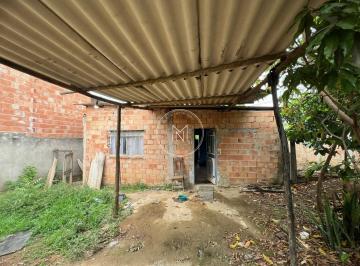 Casa · 65m² · 2 Quartos · Casa com 2 dormitórios para aluguel no bairro Primavera
