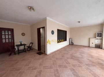 8fef46bffeb13ae27cd1b0260accf2b34a433c28 · Casa mobiliada à venda, com 3 quartos, quintal com churrasqueira, no Central Parque Sorocaba