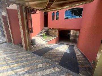 Casa · 262m² · 3 Quartos · 7 Vagas · Sobrado com 3 dormitórios, 262 m² - venda por R$ 850.000,00 ou aluguel por R$ 5.