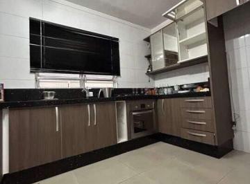 Casa · 261m² · 3 Quartos · 2 Vagas · Sobrado com 3 dormitórios à venda, 261 m² por R$ 745.000,00 - Parque Marajoara -