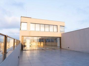Comercial · 141m² · Spazio Rooftop, 110m² internos, 54m² Mezzanino.141m² Externos,