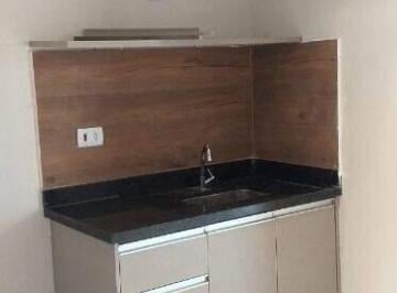 Apartamento · 24m² · 1 Quarto · Oportunidade de locação no bairro Bangu. Kitnet duplex com 23,89 m², localização