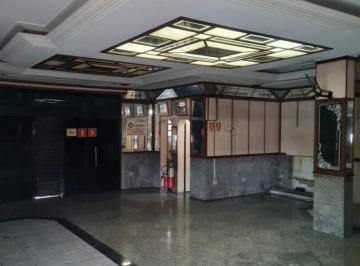 Comercial · 326m² · 4 Vagas · Salão para alugar, 326 m² por R$ 5.500,00/mês - Parque Novo Oratório - Santo André/SP