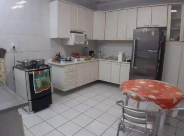 Casa · 132m² · 2 Quartos · 4 Vagas · Casa com 2 dormitórios à venda, 132 m² por R$ 680.000,00 - Vila Scarpelli - Sant