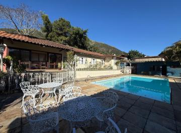 Casa · 236m² · 4 Quartos · 4 Vagas · Casa - Araras