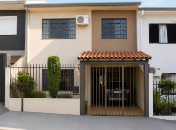 Casa de 3 quartos, Cascavel · Sobrado bem localizado