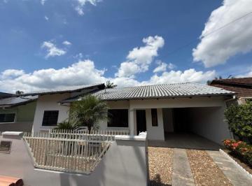 Foto 01 · Casa com 3 Quartos e Suíte em Bairro Tranquilo