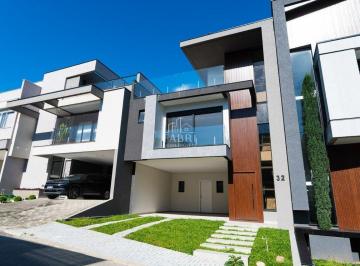 Casa · 219m² · 3 Quartos · Casa à venda - em Santa Cândida
