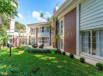 Casa · 485m² · 6 Quartos · Casa à venda - em Uberaba