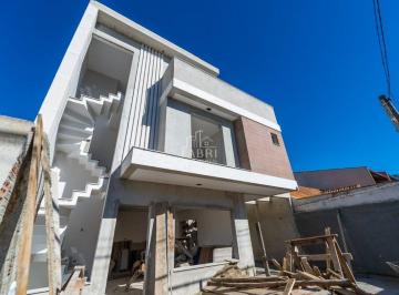 Casa · 188m² · 3 Quartos · Casa à venda - em Guabirotuba