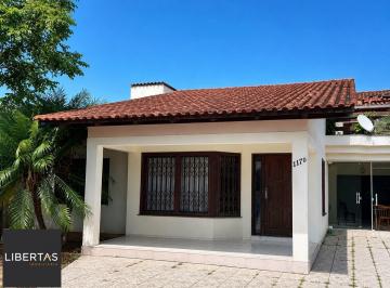 Fachada-casa · Ampla Casa residencial com 4 quartos, 3 banheiros e 1 suíte garagem