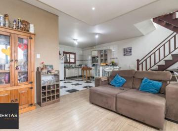 Casa · 329m² · 6 Quartos · 2 Vagas · Casa de 6 dormitórios à venda Bairro Vila Nova - Porto Alegre