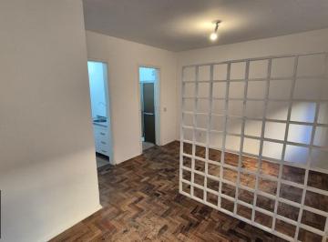 Apartamento · 30m² · JK na Avenida Ijuí, próximo de tudo.