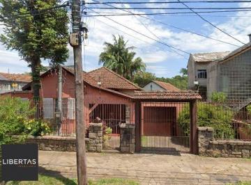 Casa · 200m² · 4 Quartos · 2 Vagas · Casa de 03 dormitórios com suite à venda no bairro Medianeira, Porto Alegre
