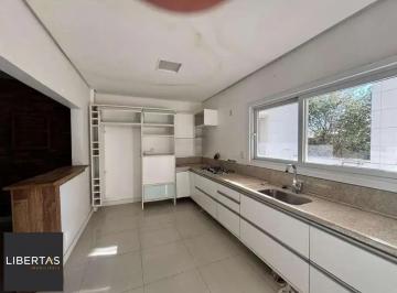 Casa · 140m² · 2 Quartos · 2 Vagas · Casa com Vista Privilegiada e 2 Vagas no Jardim Floresta