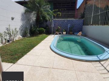 .jpg+2025-03-05 · Residência c/ 185m², 3 dormitórios, sendo 1 suites, 2 vagas - Bahamas