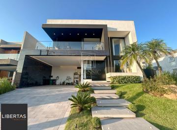 Casa · 270m² · 3 Quartos · 4 Vagas · Casa Alto Padrão em Centro, Gravataí/RS