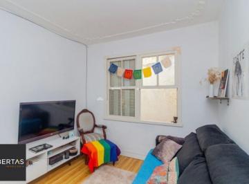 Apartamento · 37m² · 1 Quarto · Apartamento térreo com pátio,  com 1 quarto, no bairro Floresta, Porto Alegre/RS