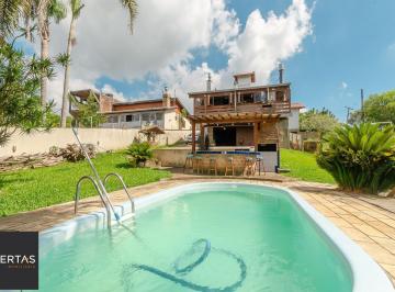 Casa · 255m² · 3 Quartos · 6 Vagas · Casa Exclusiva na Zona Sul com Vista Panorâmica, Piscina e Poço Artesiano!