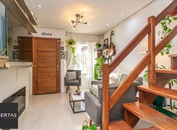 Casa · 83m² · 2 Quartos · 1 Vaga · Excelente sobrado, semimobiliado,  com 77m², 2 dormitórios e 1 vaga de garagem.