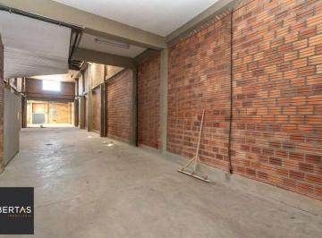 Comercial · 461m² · 2 Vagas · Comercial à venda - em Navegantes