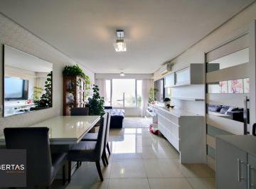 Apartamento · 76m² · 2 Quartos · 1 Vaga · Apartamento com 2 quartos e 76m² à venda em Cristo Redentor, Porto Alegre.