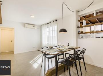 Apartamento · 52m² · 1 Quarto · Cobertura horizontal 52m² - 1 dormitório com terraço privativo.