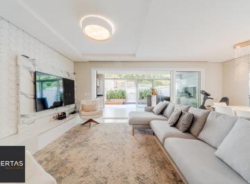 Casa · 236m² · 4 Quartos · 2 Vagas · Uma casa linda dentro de um condomínio fechado, no Lagos de Nova Ipanema.