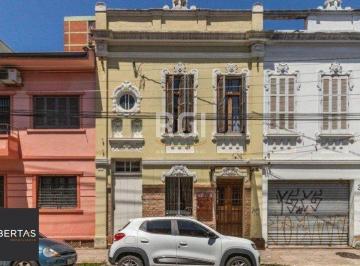 Casa · 490m² · 3 Quartos · Casa para Venda - 490m², 3 dormitórios, sendo 1 suites, Floresta