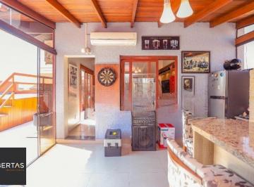 Apartamento · 206m² · 3 Quartos · 1 Vaga · Cobertura com 3 quartos, Vaga e piscina  São Sebastião.