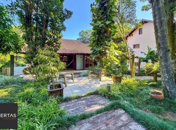 Casa · 500m² · 3 Quartos · 3 Vagas · Casa no Parque Knorr com 3 dormitórios e piscina aquecida