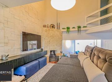 Casa · 286m² · 3 Quartos · 3 Vagas · Casa em Condomínio à venda com 286m², 3 dormitórios, 1 suíte, 3 vagas, no bairro