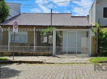 Casa · 155m² · 3 Quartos · 2 Vagas · Casa 3 dormitórios, 5 vagas, 155 m² área construída, terreno 300m², Nonoai.