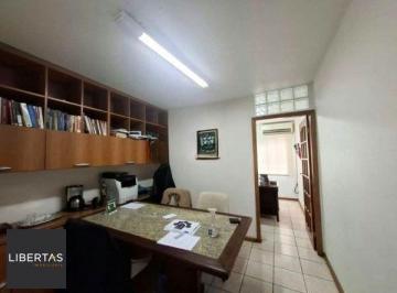 Apartamento · 35m² · 2 Quartos · Sala / Apartamento no Centro com 35m²