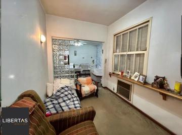 Apartamento · 81m² · 3 Quartos · Apartamento 3 dormitórios em 81m2 no bairro São João.